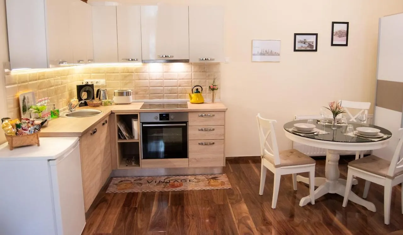Διαμέρισμα Broadway City Center, Fully Equipped, 4 Person Βουδαπέστη