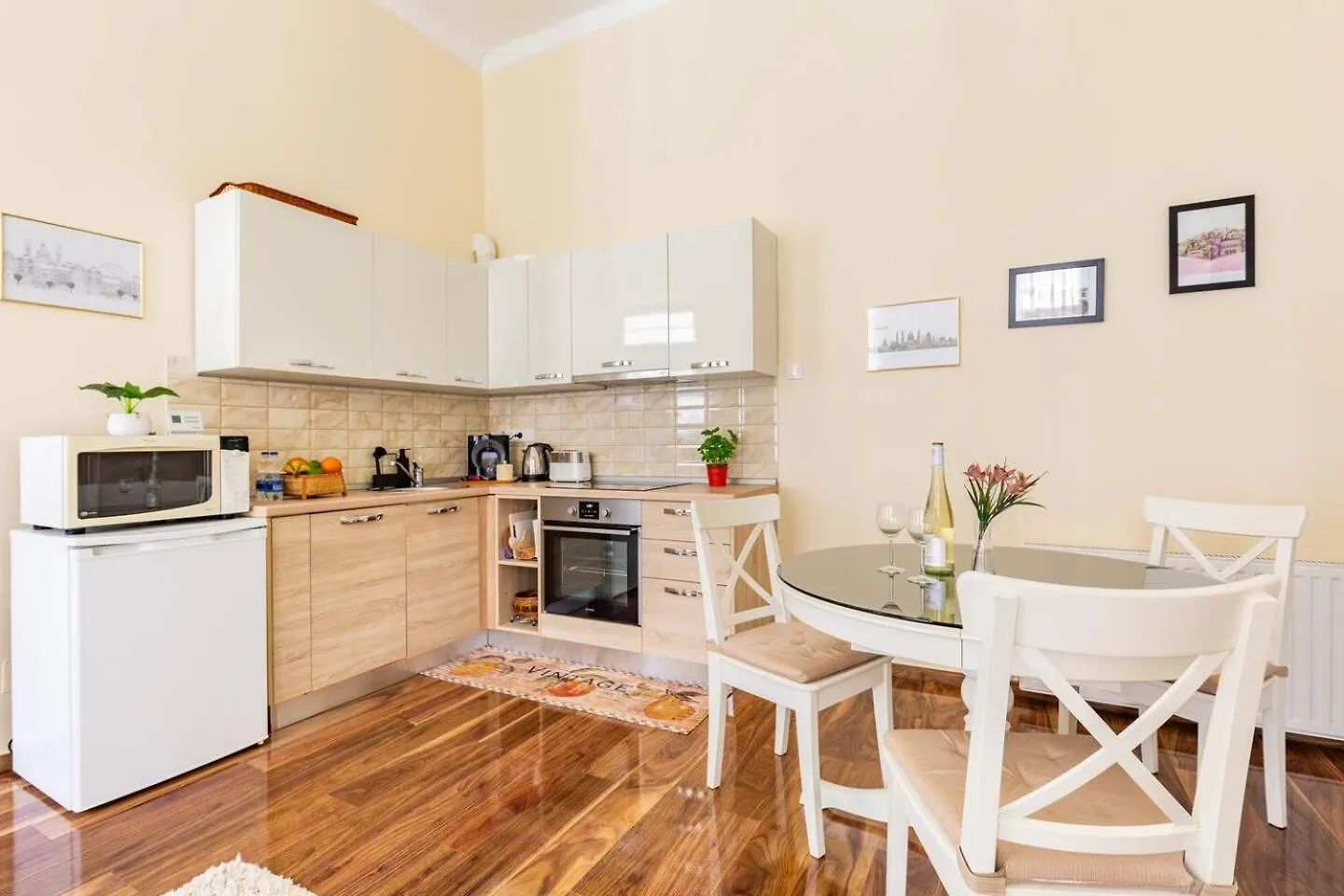 Broadway City Center, Fully Equipped, 4 Person Βουδαπέστη